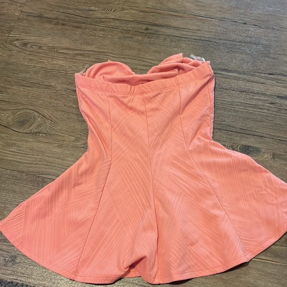 ModCloth | Strawberry Ice Top - Picture 4 of 9